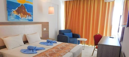 Deluxe Room with Sea View