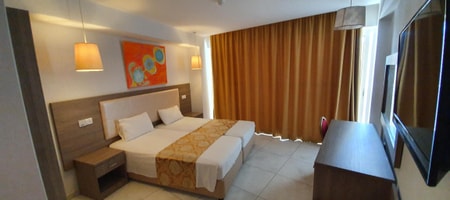 Standard Room with Side Sea View