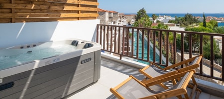 Junior Suite Outdoor Whirlpool Side Sea View