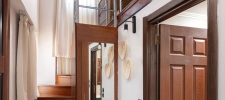 Young Traveler Small Maisonette