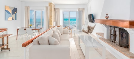 Pinta - Luxury Sea View Suite