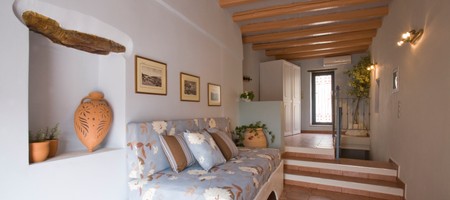 URANIA VINTAGE HOUSE w/K