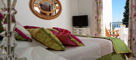 Executive Suite Panoramic Sea views