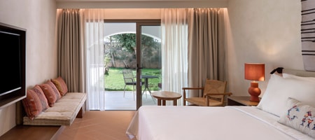 Exclusive Adult Garden/Mountain View Room (Aged 16+ | Renovated)
