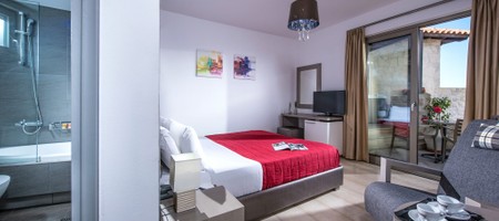 Mini Suite with Hot Tub Sea View