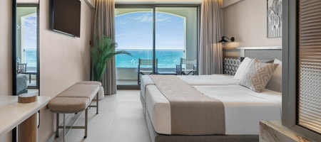 Superior High Floor Double Sea View