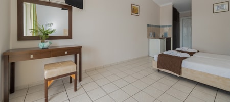 Twin Room with Country View