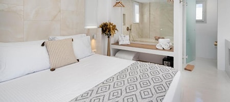 Honeymoon Suite with Sea View Private Jacuzzi & Steam Room - C2