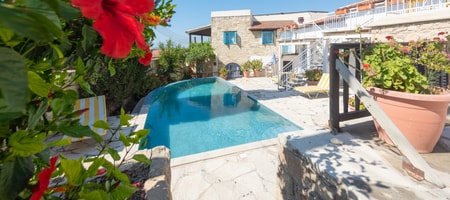 TOCHNI | Danae House - 1 Bedroom Apartment B&B