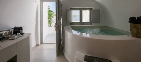 Junior Suite with Indoor Hot Tub & Hamam