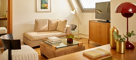 Deluxe Superior Room City View 47-60m²