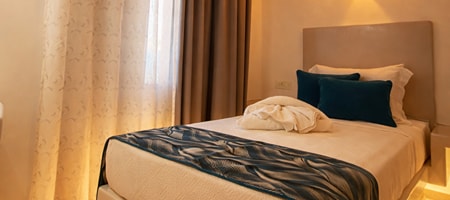 Dauti Central Suites | Twin Room