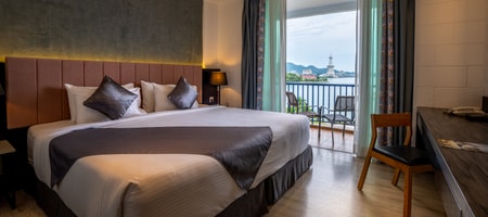 Deluxe Seaview Room
