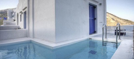 Family Room with Private Mini Pool- Hydromassage
