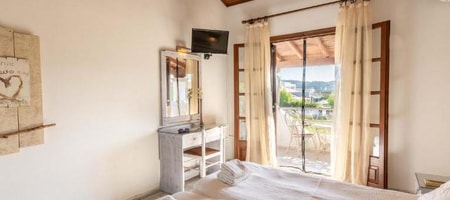 Studio with Garden View