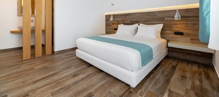 Economy Suite