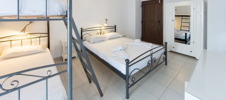 Depis-Economy quadruple room