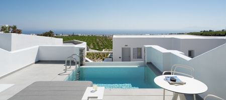 Junior Suite with outdoor private jetted pool