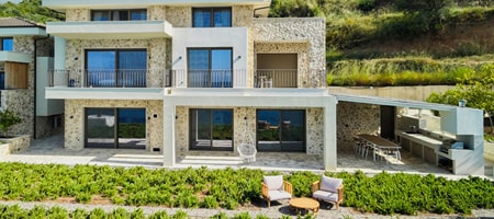 EōSea Hēlios (220m2 - 4BR - 8 pax)