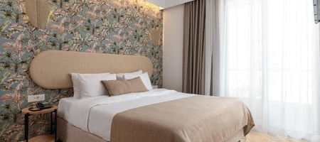Superior Queen Room