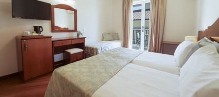 Premium Comfort Triple Room