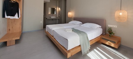 Classic Double Room with Side Sea View/Ground Floor