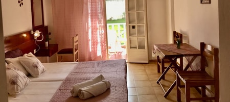 Classic Triple Room