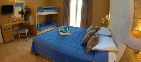 Classic Quadruple Room with Village View
