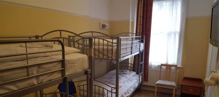 Quadruple Ensuite