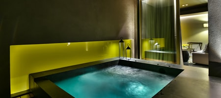 Luxury Suite
