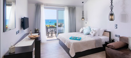 Family Room with Sea View
