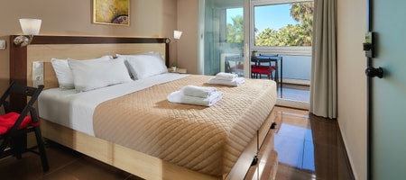 Superior Two Bedroom Family Suite with Sea View
