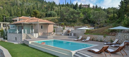 Drimonari Villas