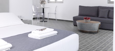 Villa Happiness | Honeymoon Suite with Private Pool Jacuzzi
