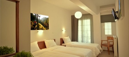Triple Room