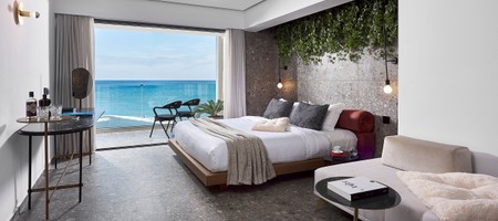 Executive Suite with Outdoor Spa Bath -  Sea View