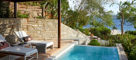 Grand Suite Sea Front with Private Pool