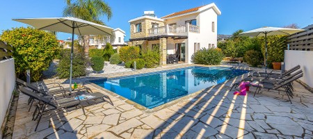 Villa Eliza | Three Bedroom Villa with Private Swimming Pool