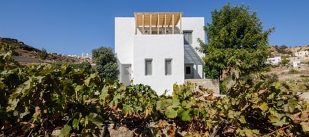 Maisonette no1 90 Squares Meters Two Floors Two Bathrooms