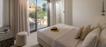 Deluxe Room Side Sea View
