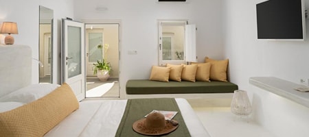 Superior Suite with Sea View Terrace & Jetted Tub