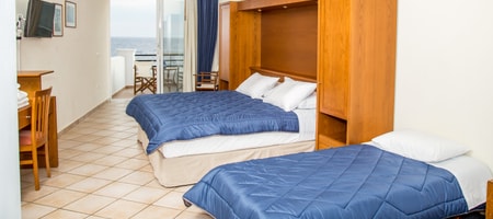 One Bedroom Apartment Sea View