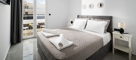 Double Suite with Sea View (capacity 2 guests)