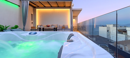 Suite with Rooftop Spa Bath II (capacity 3 guests)