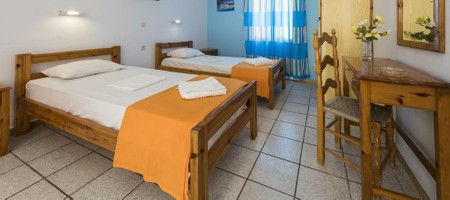 Budget Studio (2 - 3 Adults)