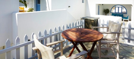 Standard Studio with Two Single Beds