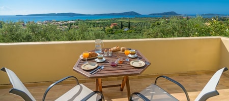 One Bedroom Apartment with Shared Pool