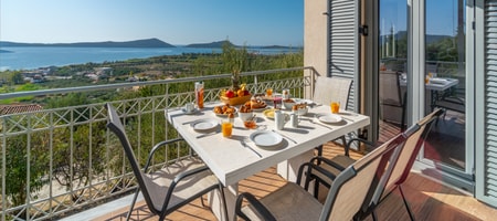 One Bedroom Villa with Shared Pool