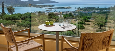 Junior Suite with Panoramic Sea View and shared pool