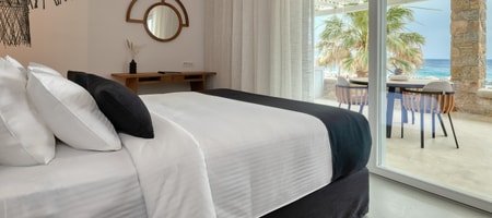 Luxury Two Bedrooms Apartment Beach Front